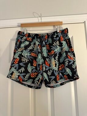 J. Crew Green Black Tropical Print Swim Trunks